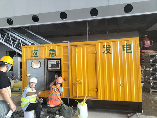 鹰潭怎样判断空气滤清器是否需要更换？